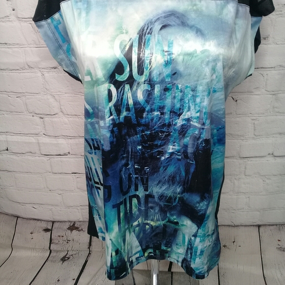 Express Blue Black Summer Beach Graphic Short Sleeve Satin Tee Medium - Picture 3 of 7
